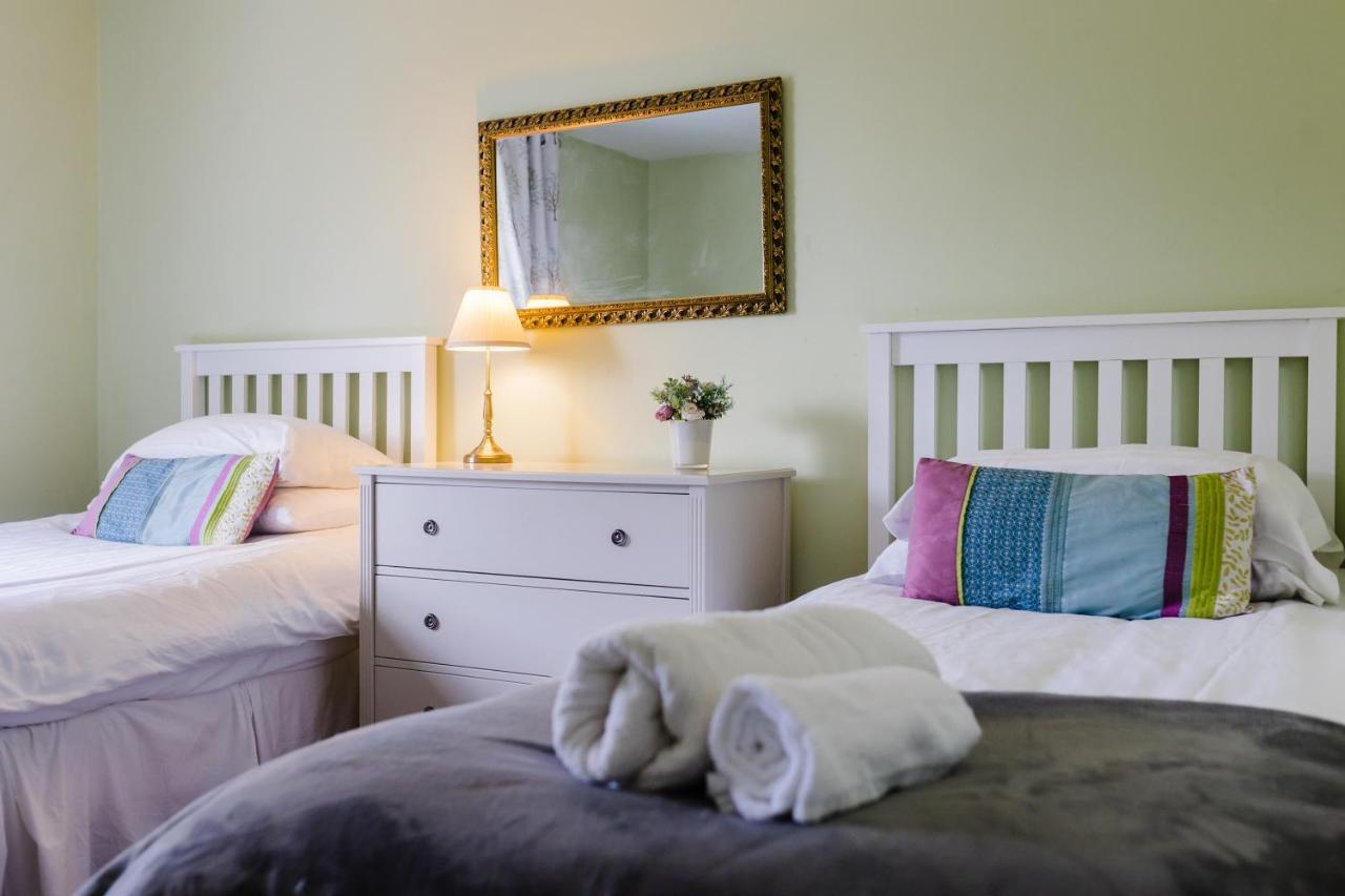 May Tree Cottage Manorbier 5 Mins From The Beach Sleeps 4 외부 사진