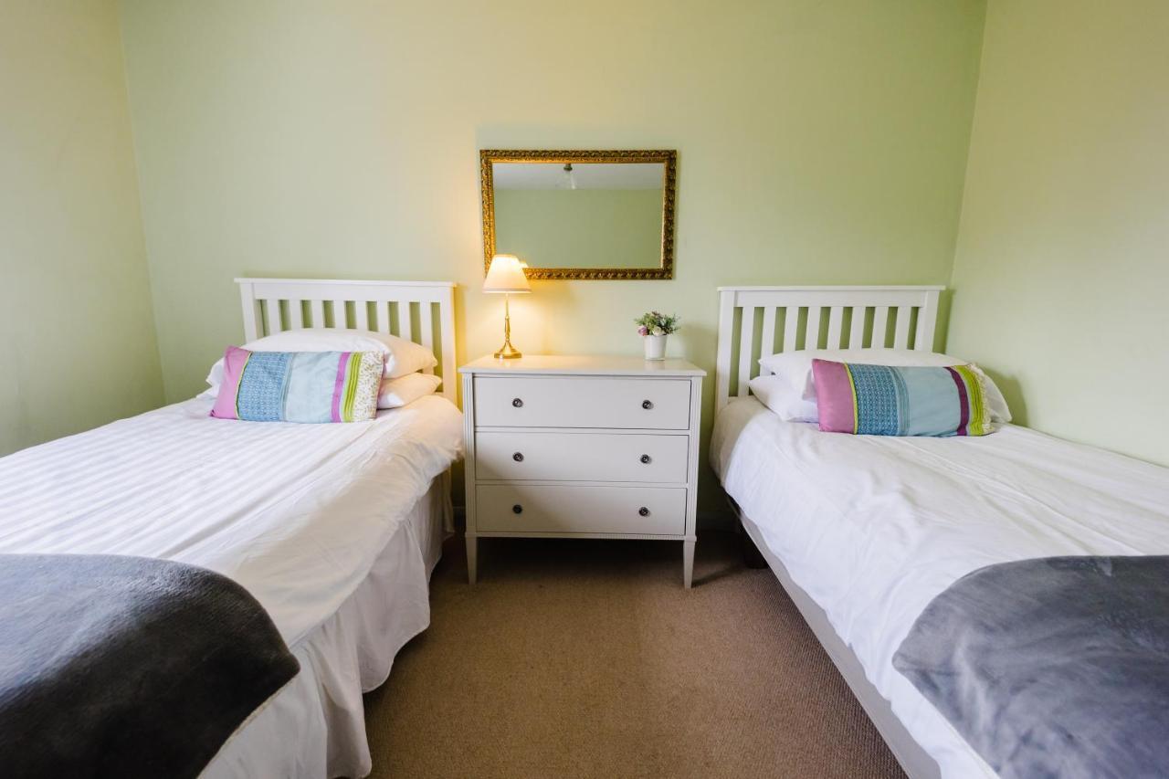 May Tree Cottage Manorbier 5 Mins From The Beach Sleeps 4 외부 사진