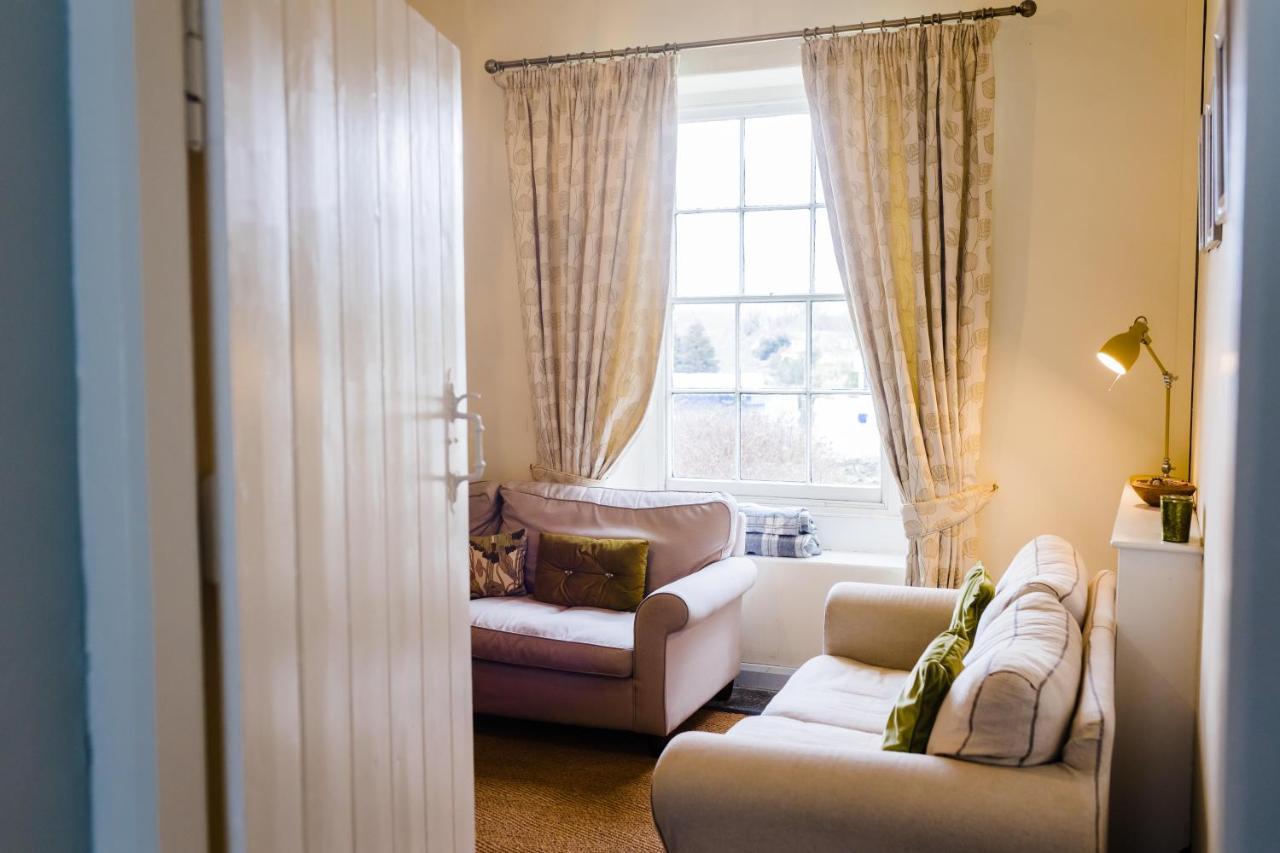 May Tree Cottage Manorbier 5 Mins From The Beach Sleeps 4 외부 사진