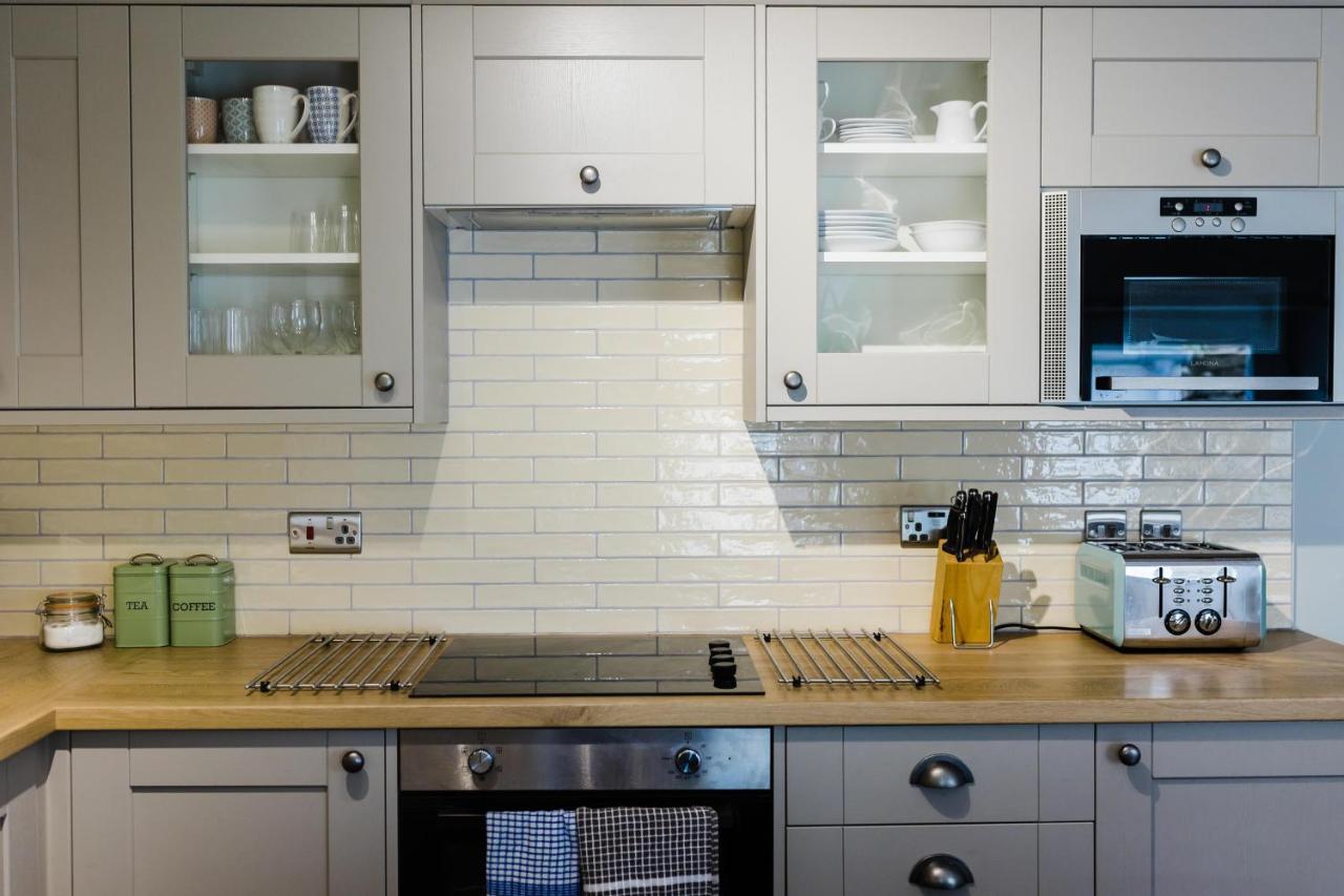 May Tree Cottage Manorbier 5 Mins From The Beach Sleeps 4 외부 사진