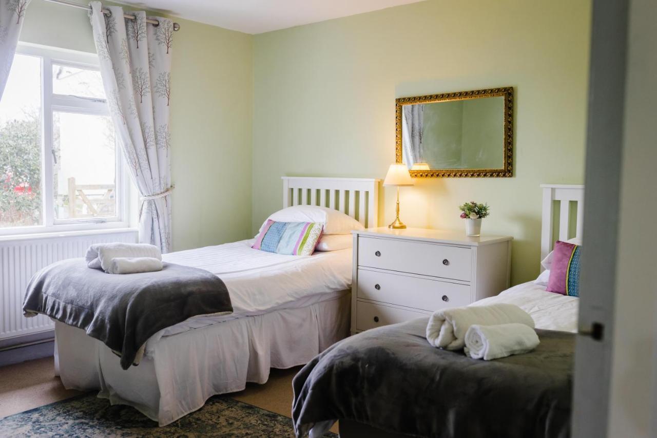 May Tree Cottage Manorbier 5 Mins From The Beach Sleeps 4 외부 사진