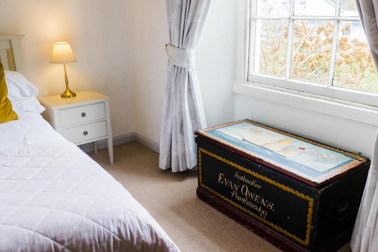 May Tree Cottage Manorbier 5 Mins From The Beach Sleeps 4 외부 사진