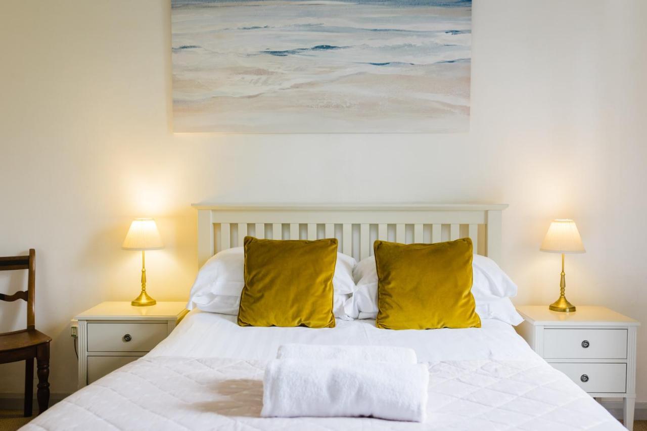 May Tree Cottage Manorbier 5 Mins From The Beach Sleeps 4 외부 사진