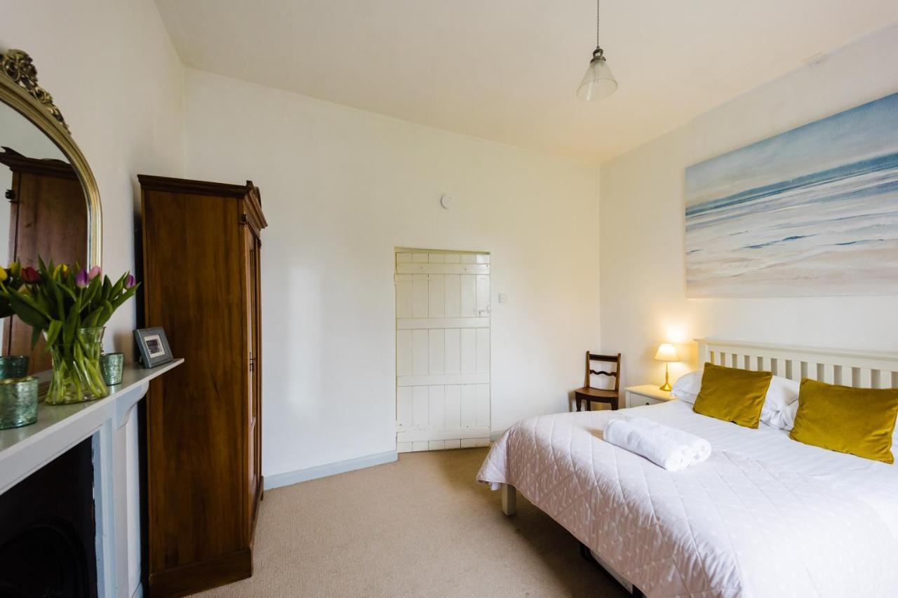 May Tree Cottage Manorbier 5 Mins From The Beach Sleeps 4 외부 사진