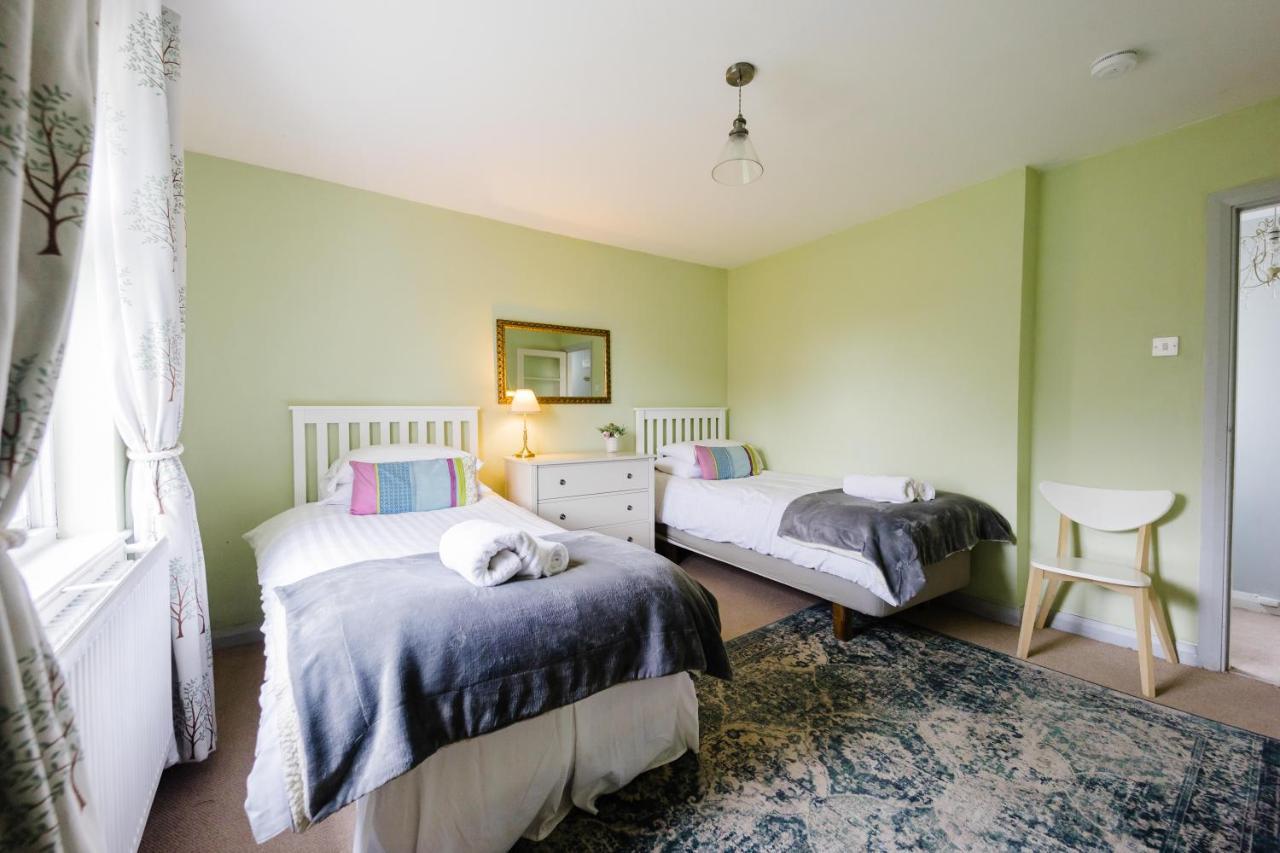 May Tree Cottage Manorbier 5 Mins From The Beach Sleeps 4 외부 사진